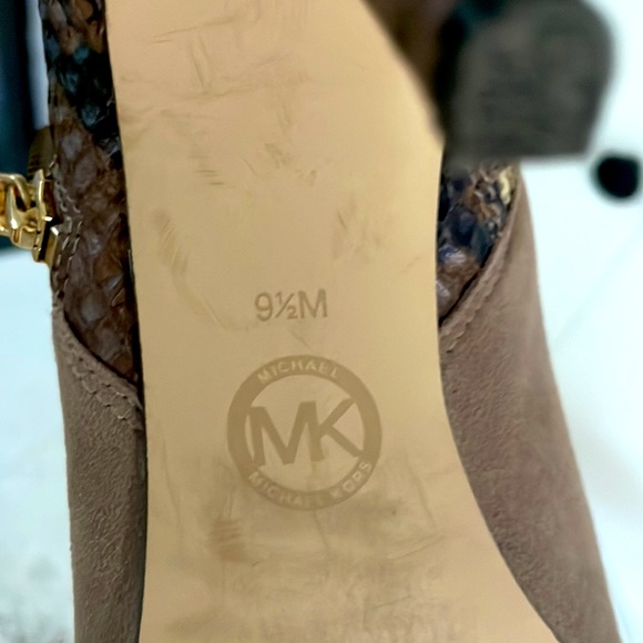 Michael Kors suede and snake embossed leather bootie/boots/shoes/heels  9.5 - Picture 5 of 12